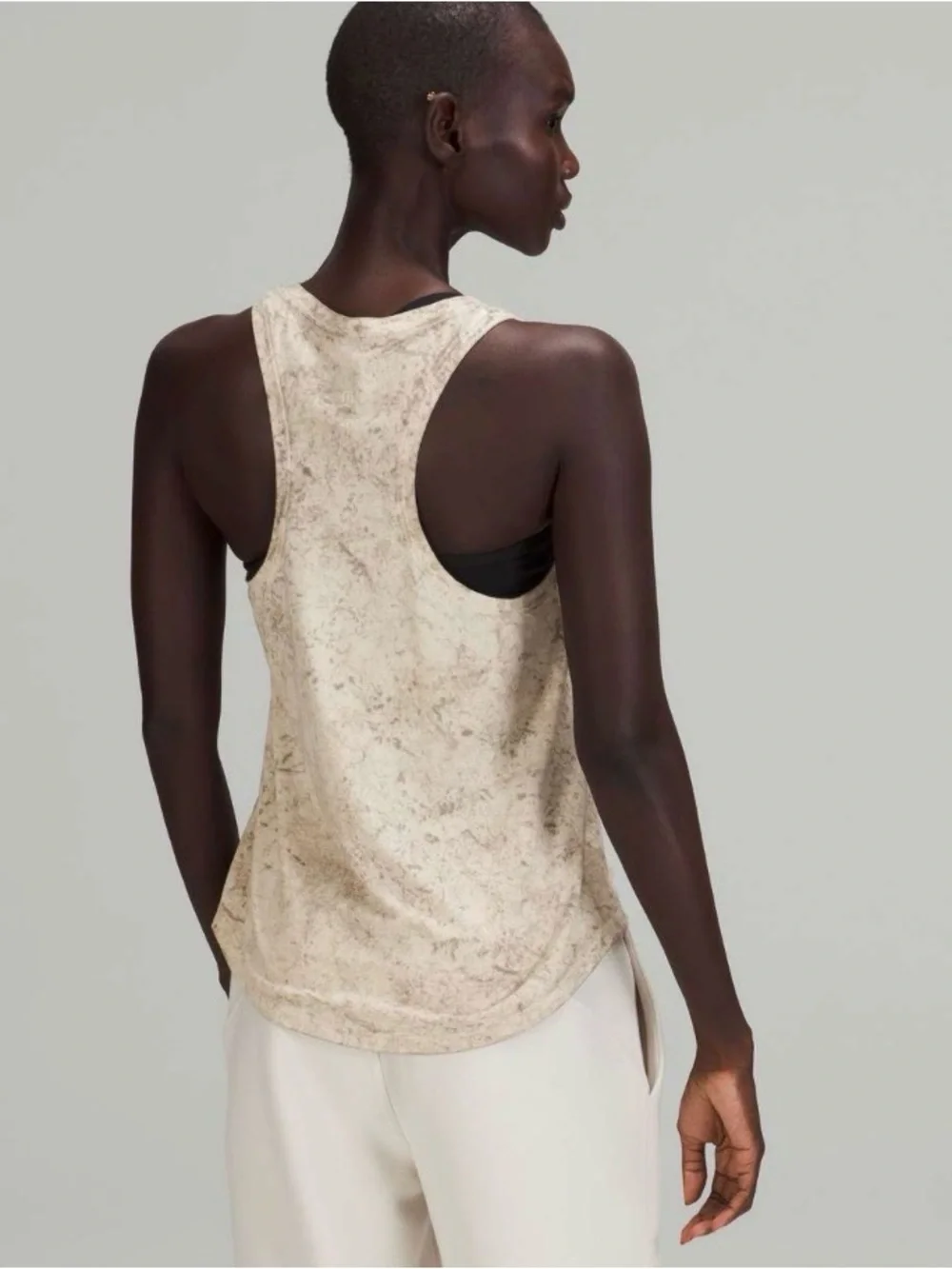 Lululemon Love Tank - Picture 2 of 5